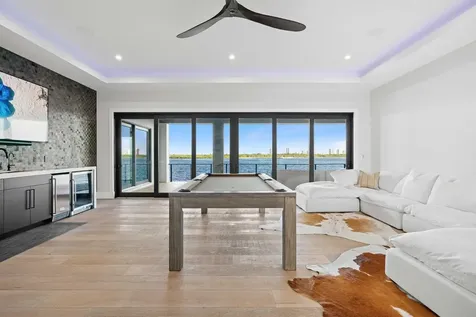 712 Lakeside Circle North Palm Beach FL 33408