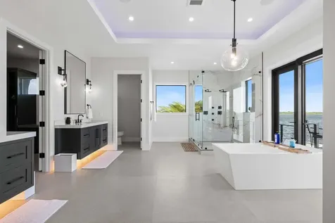 712 Lakeside Circle North Palm Beach FL 33408