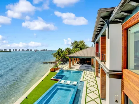 712 Lakeside Circle North Palm Beach FL 33408