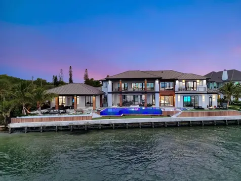 712 Lakeside Circle North Palm Beach FL 33408