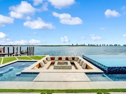 712 Lakeside Circle North Palm Beach FL 33408