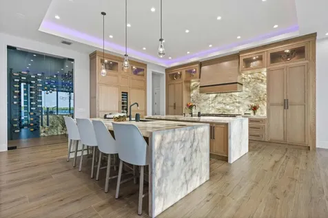 712 Lakeside Circle North Palm Beach FL 33408