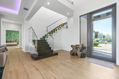 712 Lakeside Circle North Palm Beach FL 33408