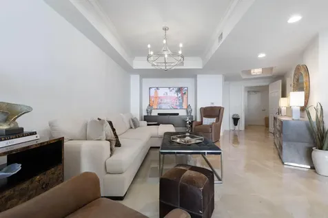 19 Avenue De La Mer Palm Coast FL 32137