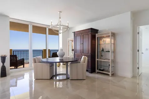 19 Avenue De La Mer Palm Coast FL 32137