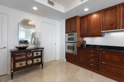 19 Avenue De La Mer Palm Coast FL 32137