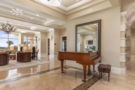 19 Avenue De La Mer Palm Coast FL 32137