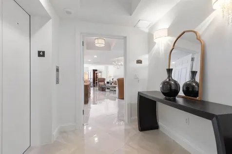 19 Avenue De La Mer Palm Coast FL 32137