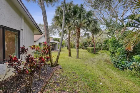 3817 Arelia Drive Delray Beach FL 33445