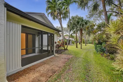 3817 Arelia Drive Delray Beach FL 33445