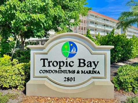 911 Gardenia Drive Delray Beach FL 33483