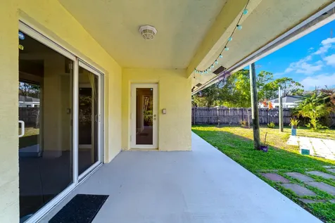 6923 S 1st Street Jupiter FL 33458