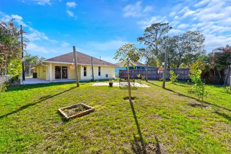 6923 S 1st Street Jupiter FL 33458