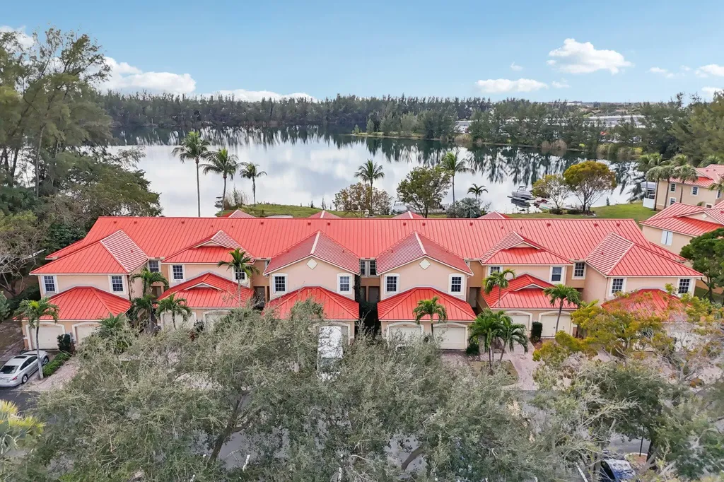 4065 Crystal Lake Drive Deerfield Beach FL 33064