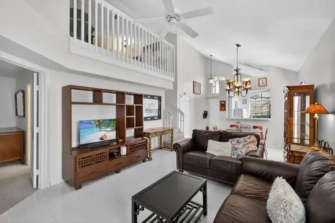 1120 Via Jardin Riviera Beach FL 33418