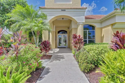 1120 Via Jardin Riviera Beach FL 33418
