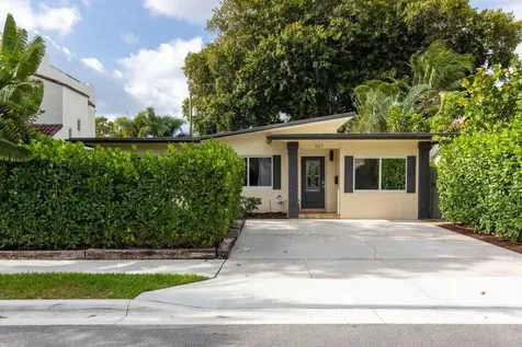 327 Dartmouth Drive Lake Worth Beach FL 33460