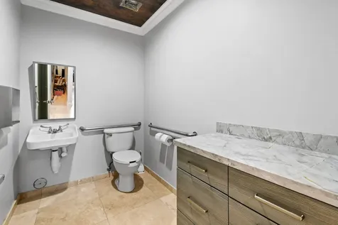 5401 N Haverhill Road West Palm Beach FL 33407