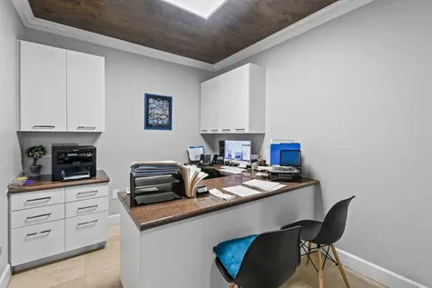 5401 N Haverhill Road West Palm Beach FL 33407