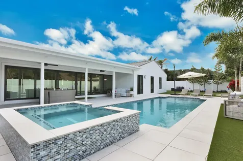 441 S Lyra Circle Juno Beach FL 33408