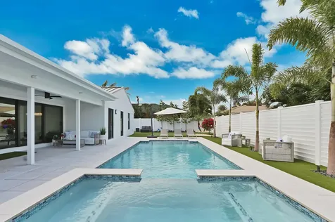 441 S Lyra Circle Juno Beach FL 33408