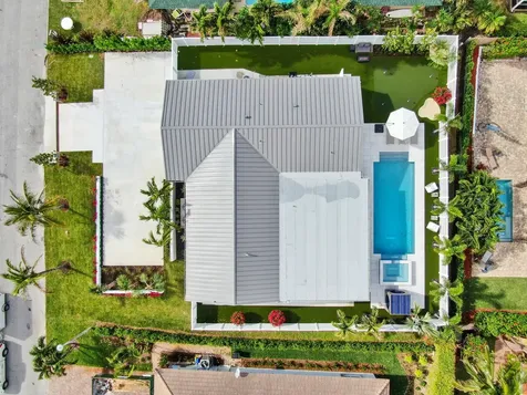 441 S Lyra Circle Juno Beach FL 33408