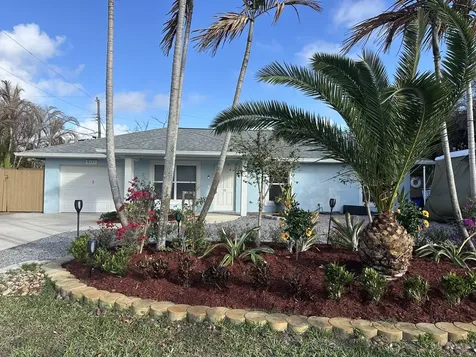8171 SE Evergreen Street Hobe Sound FL 33455