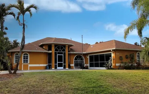 3410 Se Hart Circle Port Saint Lucie FL 34984