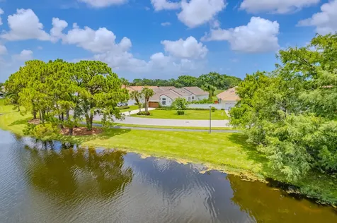 12836 Touchstone Place Palm Beach Gardens FL 33418