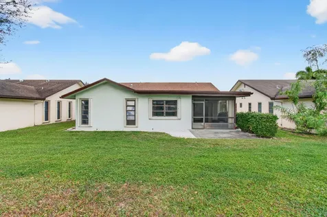 6271 Tall Cypress Circle Greenacres FL 33463
