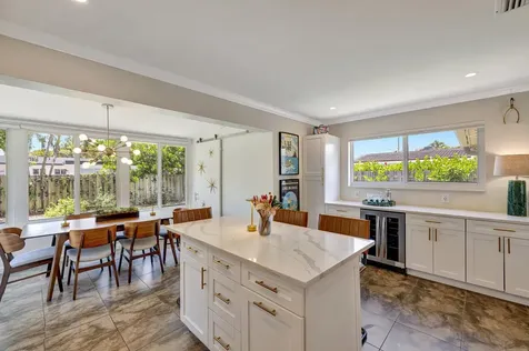 14 Ne 26 Court Wilton Manors FL 33334