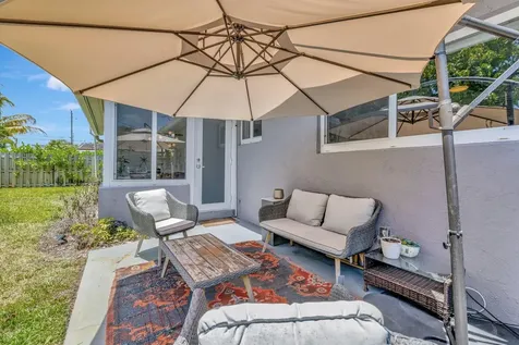 14 Ne 26 Court Wilton Manors FL 33334