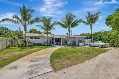 14 Ne 26 Court Wilton Manors FL 33334