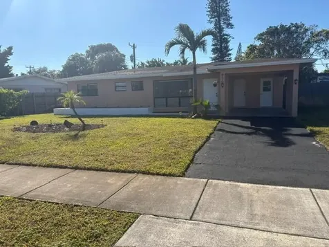 830 Ne 50th Court Deerfield Beach FL 33064