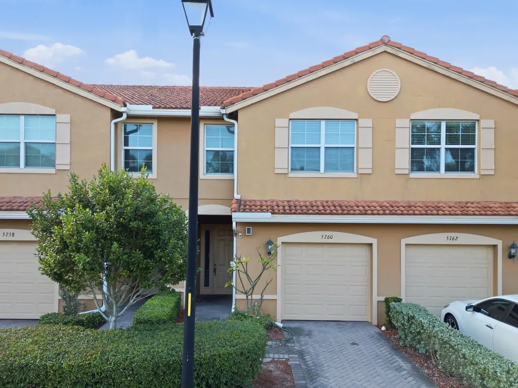 5760 Monterra Club Drive Lake Worth FL 33463