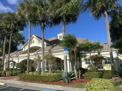 815 W Boynton Beach Boulevard Boynton Beach FL 33426