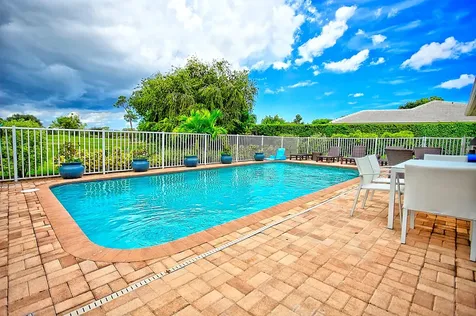 455 S Country Club Drive Atlantis FL 33462