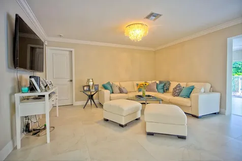 455 S Country Club Drive Atlantis FL 33462
