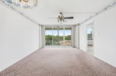 109 Royal Park Drive Oakland Park FL 33309