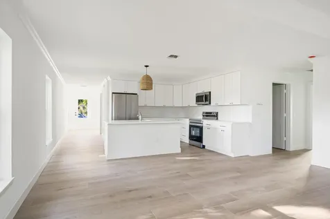 5910 24th Street Vero Beach FL 32966