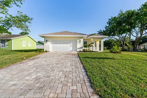 5910 24th Street Vero Beach FL 32966
