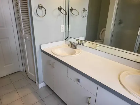 349 Se Fallon Drive Port Saint Lucie FL 34983