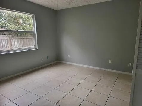 349 Se Fallon Drive Port Saint Lucie FL 34983