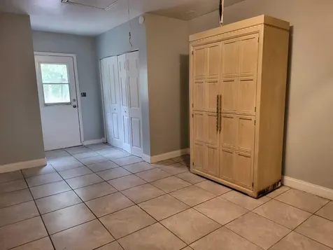 349 Se Fallon Drive Port Saint Lucie FL 34983