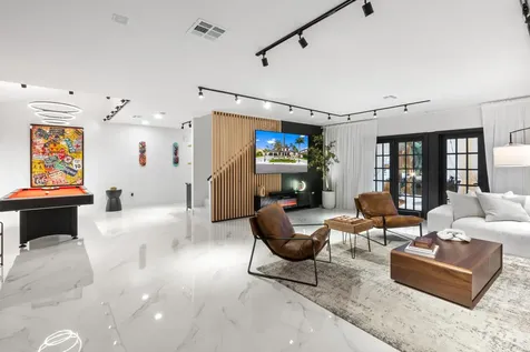 516 Royal Plaza Drive Fort Lauderdale FL 33301