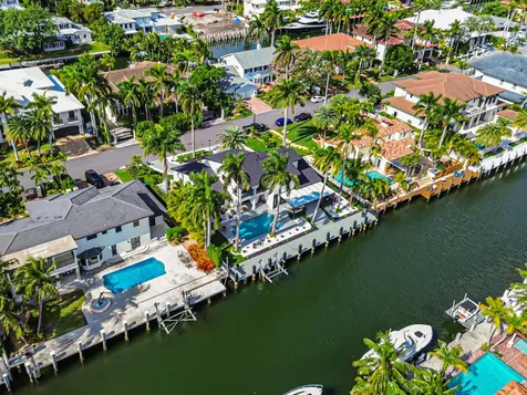 516 Royal Plaza Drive Fort Lauderdale FL 33301