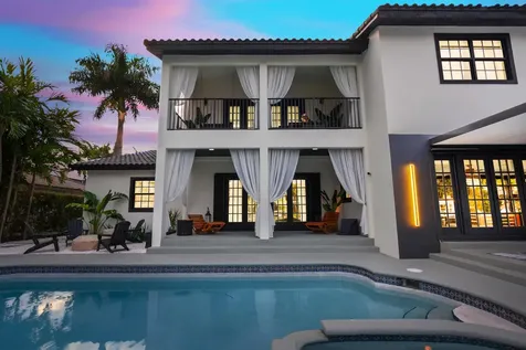 516 Royal Plaza Drive Fort Lauderdale FL 33301