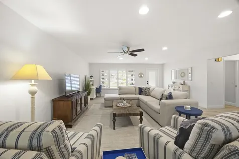 52 Pinehill Trail Tequesta FL 33469