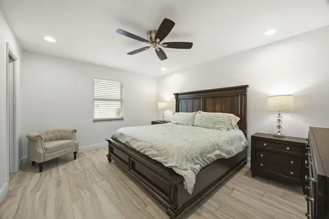 52 Pinehill Trail Tequesta FL 33469