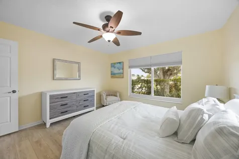 52 Pinehill Trail Tequesta FL 33469